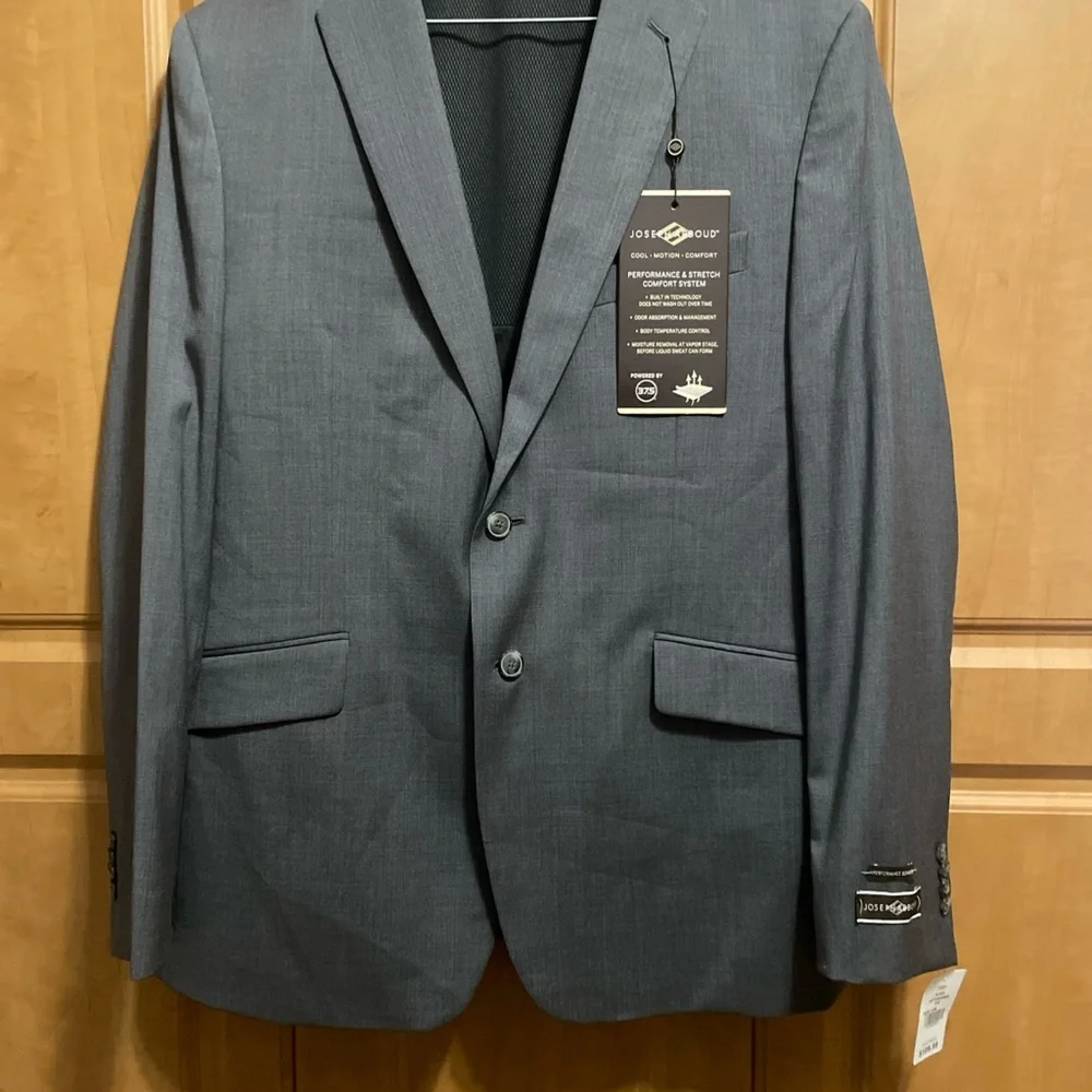 Joseph Abboud Men's Gray Two-Button Suit Jacket